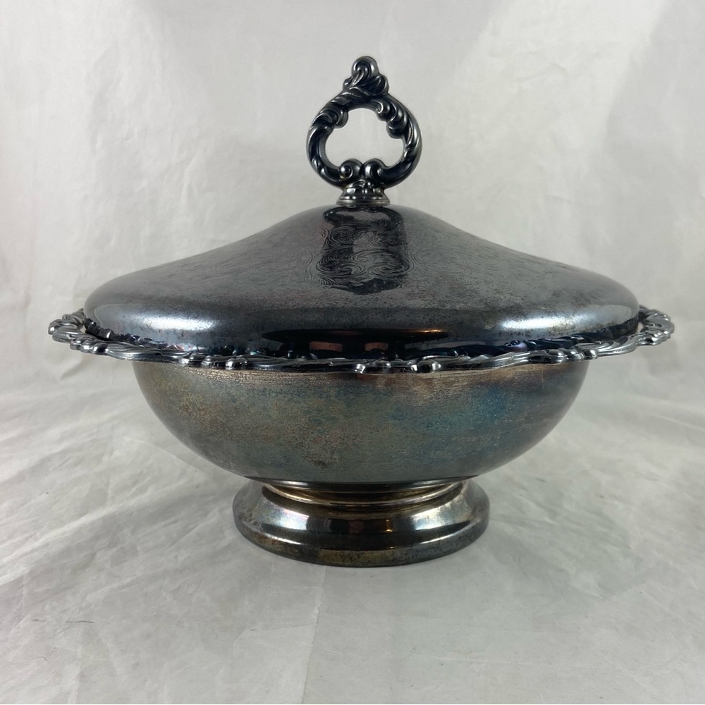 Jostens Heirloom Bowl With Lid Double Silver Plated Holloware 10.5” x 8” inches